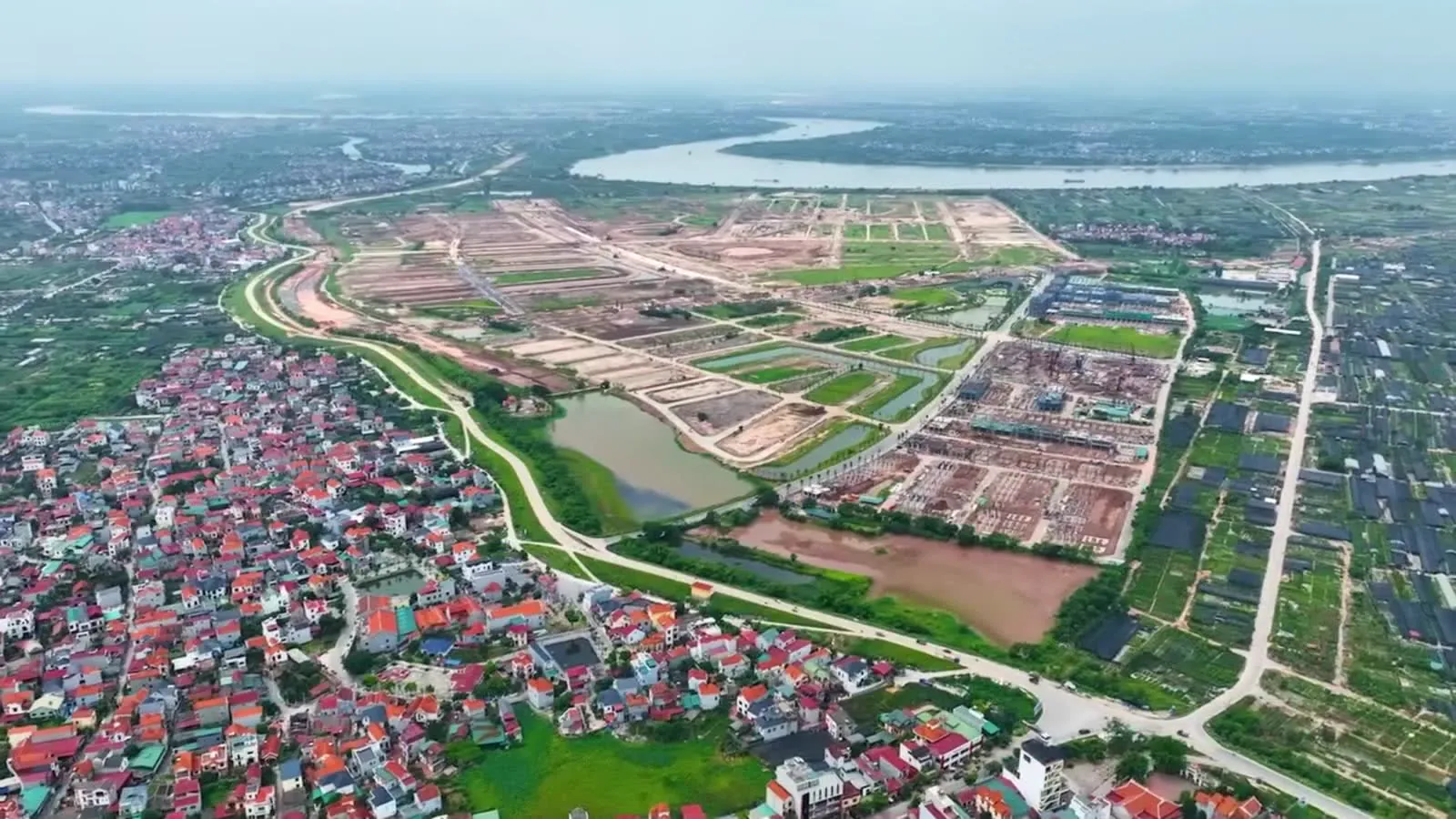 Flycam toàn khu Alluvia City ngày 05/09/2026, hiện trạng thi công bên sông Hồng